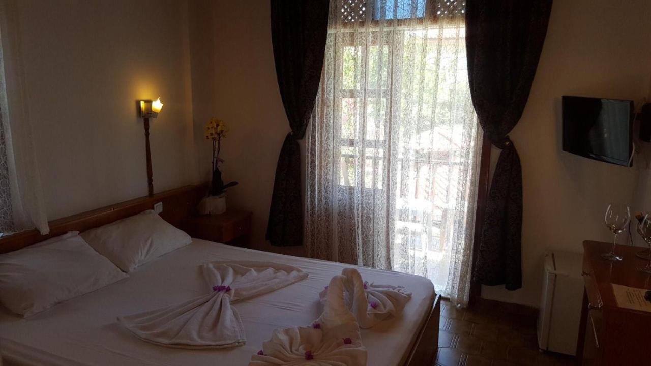 Palma Rosa Hotel Camyuva Ngoại thất bức ảnh