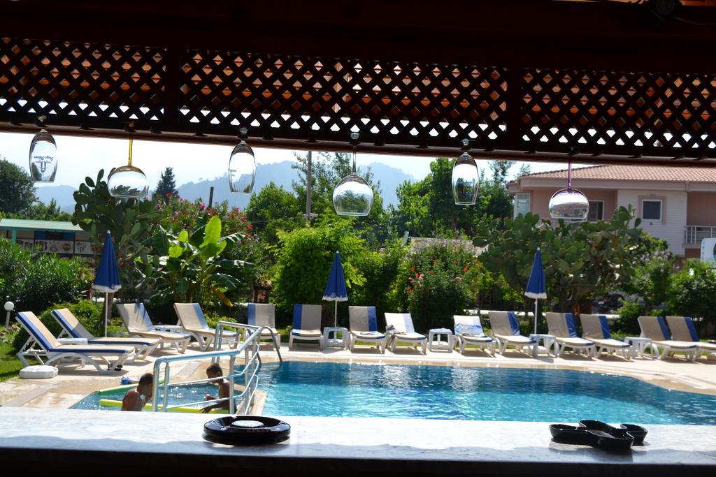 Palma Rosa Hotel Camyuva Ngoại thất bức ảnh