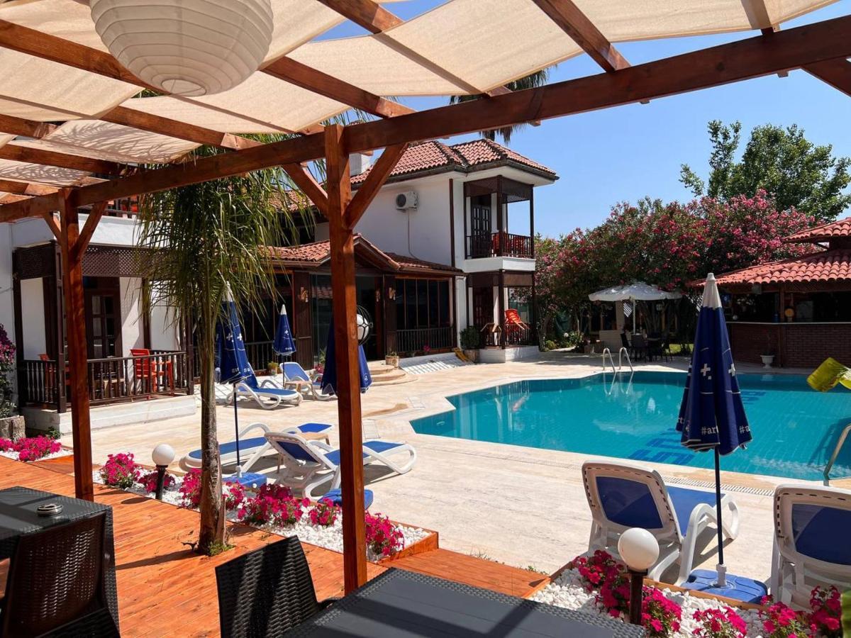 Palma Rosa Hotel Camyuva Ngoại thất bức ảnh