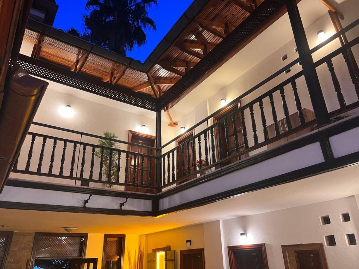Palma Rosa Hotel Camyuva Ngoại thất bức ảnh