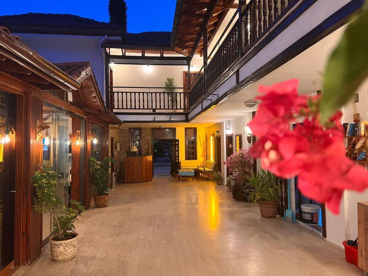 Palma Rosa Hotel Camyuva Ngoại thất bức ảnh