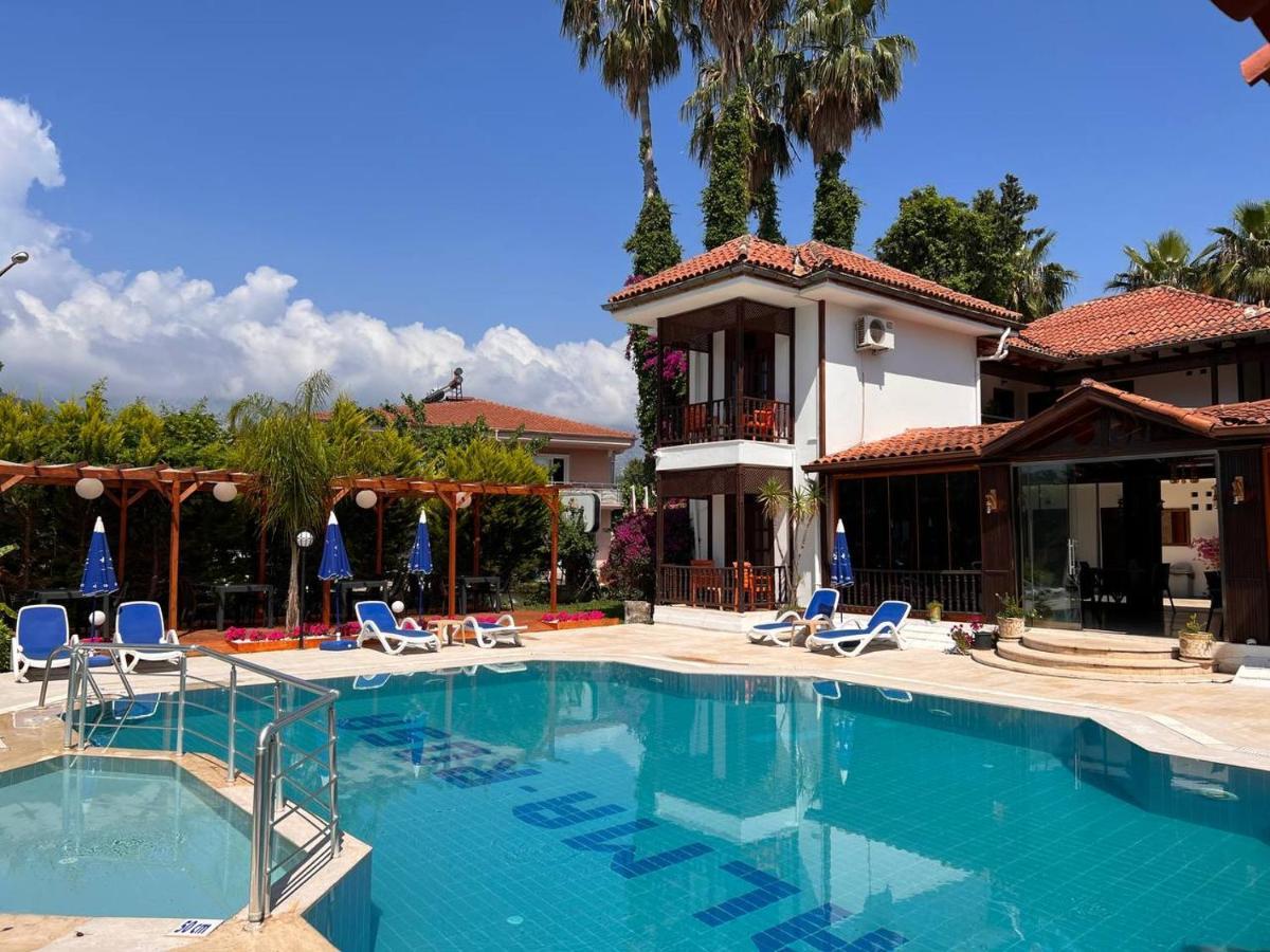 Palma Rosa Hotel Camyuva Ngoại thất bức ảnh
