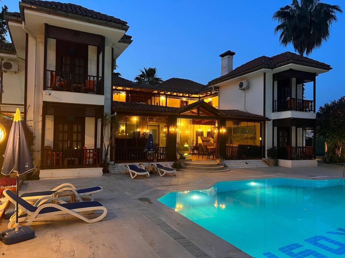 Palma Rosa Hotel Camyuva Ngoại thất bức ảnh