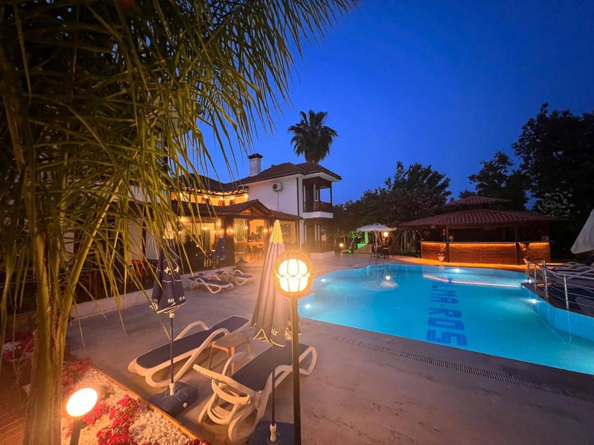 Palma Rosa Hotel Camyuva Ngoại thất bức ảnh